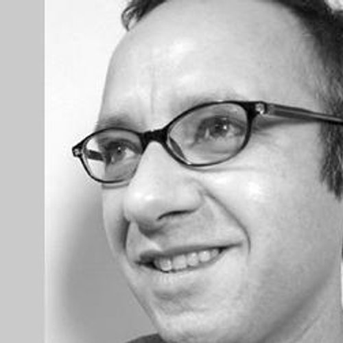 Sadakat kadri bio template