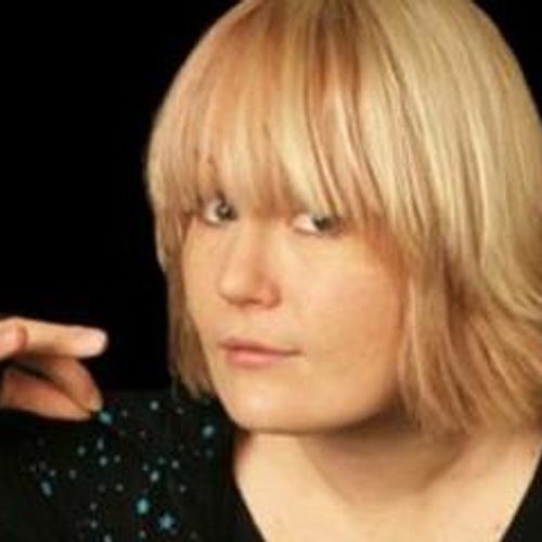 Sarah bennetto bio template